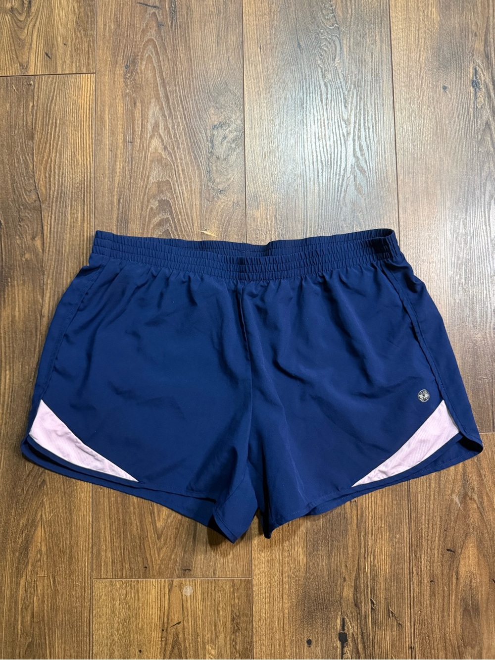 Lilly Pulitzer Luxletic Women’s Running Shorts Size Medium Blue Pink Lined